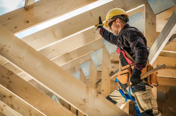 Best Roof Gutter Cleaning  in Loyalhanna, PA